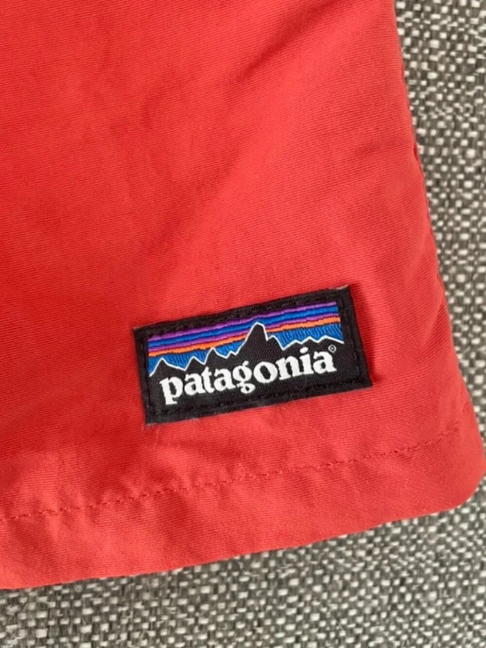 Patagonia Boys Baggies Shorts Swim Trunks in Sumac Red Size L 12 EUC Style 67053